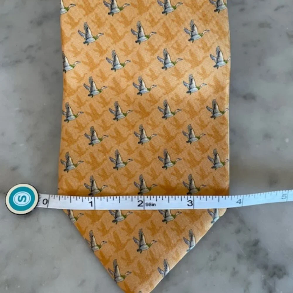 SALVATORE FERRAGAMO Silk Italian Yellow Gold Green Duck Vintage Tie